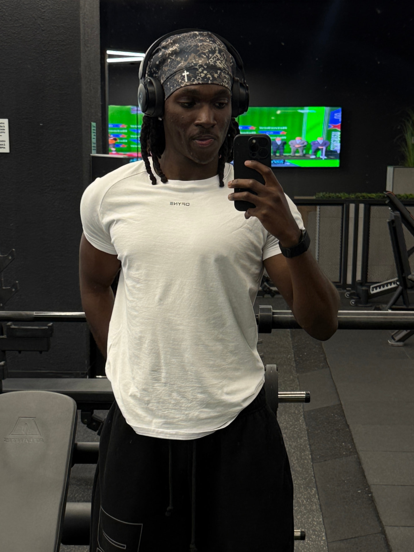 Portrait de Manu, coach fitness